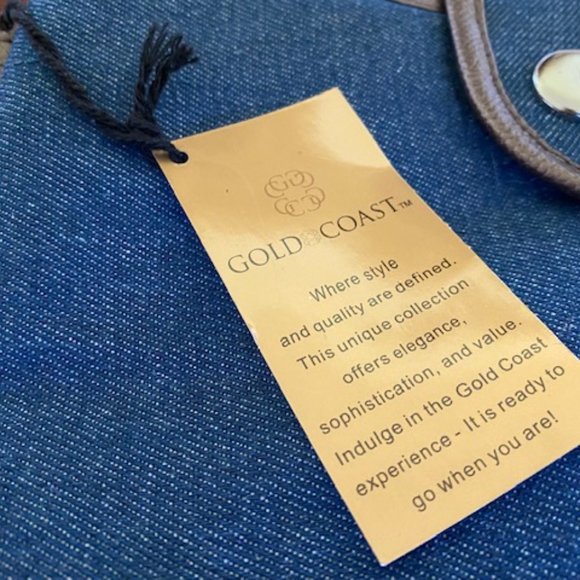 NWT * Gold Coast CROSSBODY Blue DENIM PURSE + Blue DENIM WATCH * 3 zip pockets - Picture 9 of 10